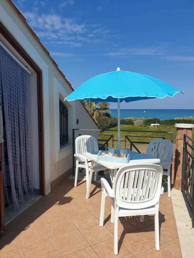 Villa Amare Кампофеличе ди Рокела Екстериор снимка