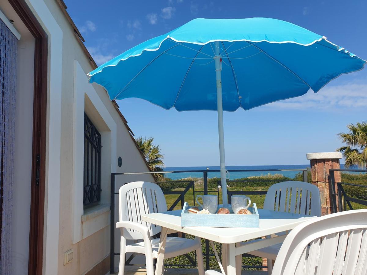 Villa Amare Кампофеличе ди Рокела Екстериор снимка